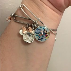 Meet your Posher, Kara